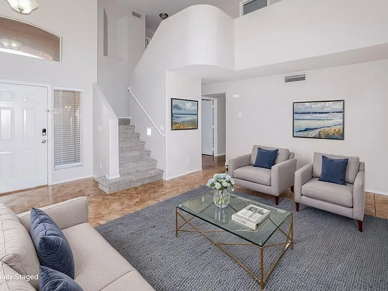 4124 E Anderson Dr — Photo 4