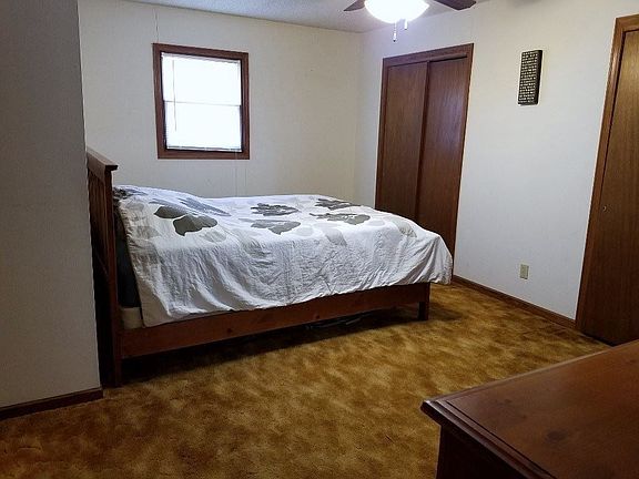 4th image of 720 N Woodlawn Ave