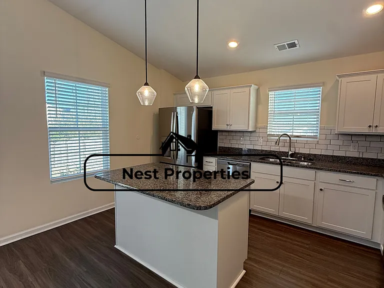 301 Ollivander Ln — Photo 2