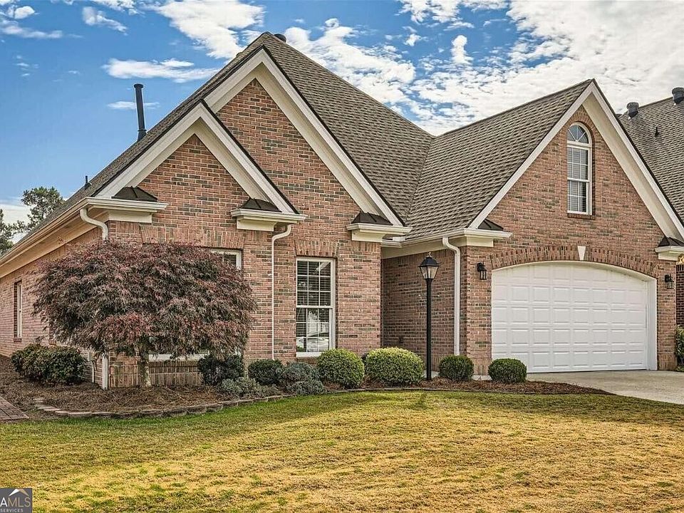 1st image of 1704 Glenwood Way