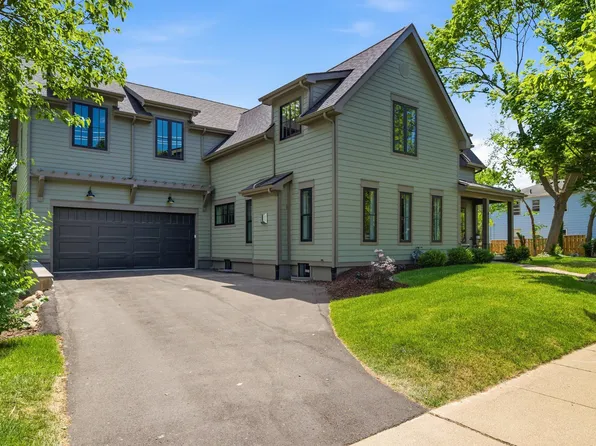 621 W Summit St, Ann Arbor, MI 48103