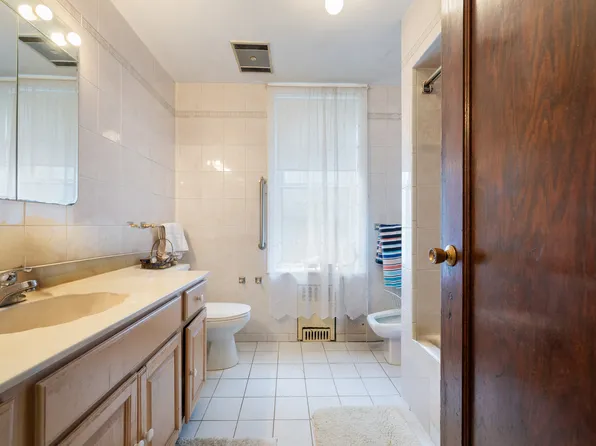 3850 Cannon Place image 7 of 12