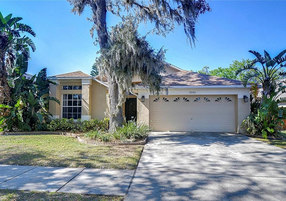 1st image of 2542 Clareside Dr