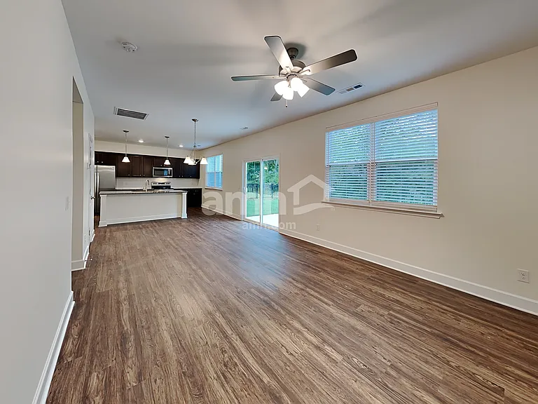 3024 Esquire Dr — Photo 8