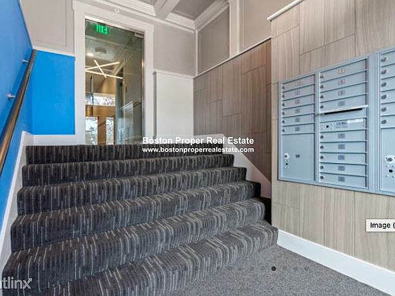 81 Park Dr. Boston - Fenway Building Photo 2 (1)