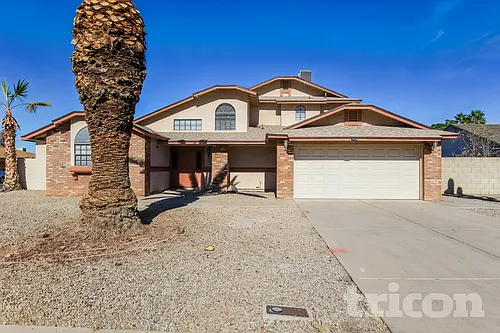 7434 W Sierra St Photo 1