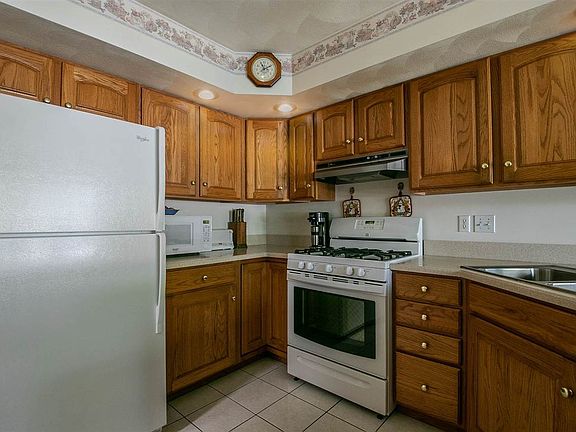 4th image of 7135 Weathered Oak Ln