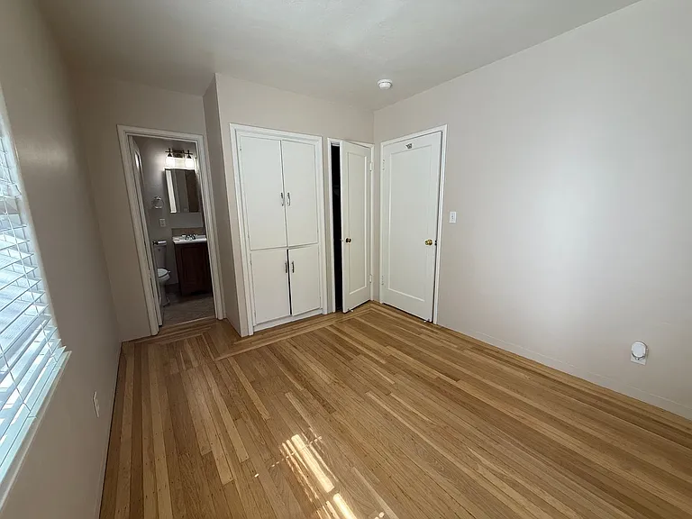 Braden Manor Apartments — Photo 14