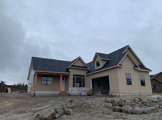 230 Vista Dr, Whitefish, MT 59937