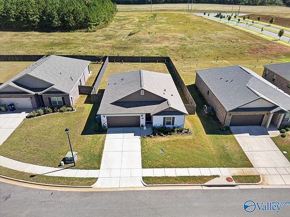 3rd image of 13178 Golden Hay Cir