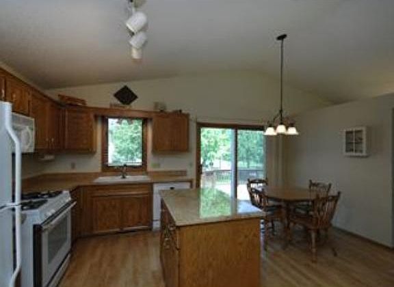 3rd image of 4490 Deerwood Ln N