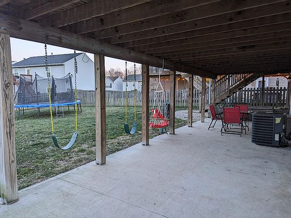 5th image of 2612 Evergreen Dr