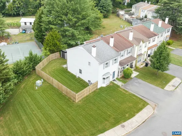 1625 Cool Spring Rd, Charlottesville, VA 22901