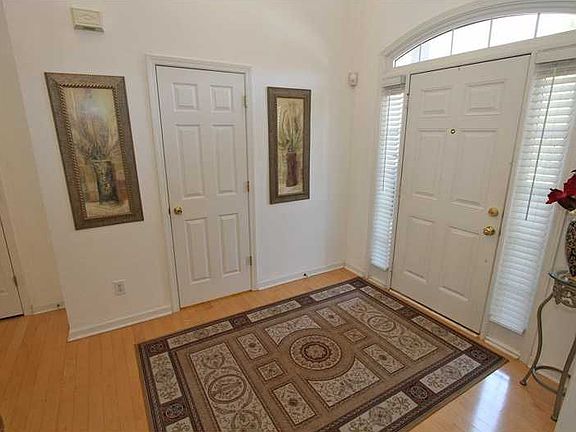 2nd image of 375 Crafton Ct