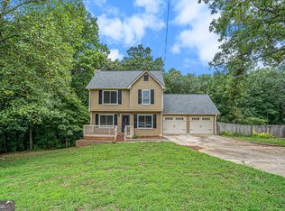 201 Nottingham Dr, Douglasville, GA 30134