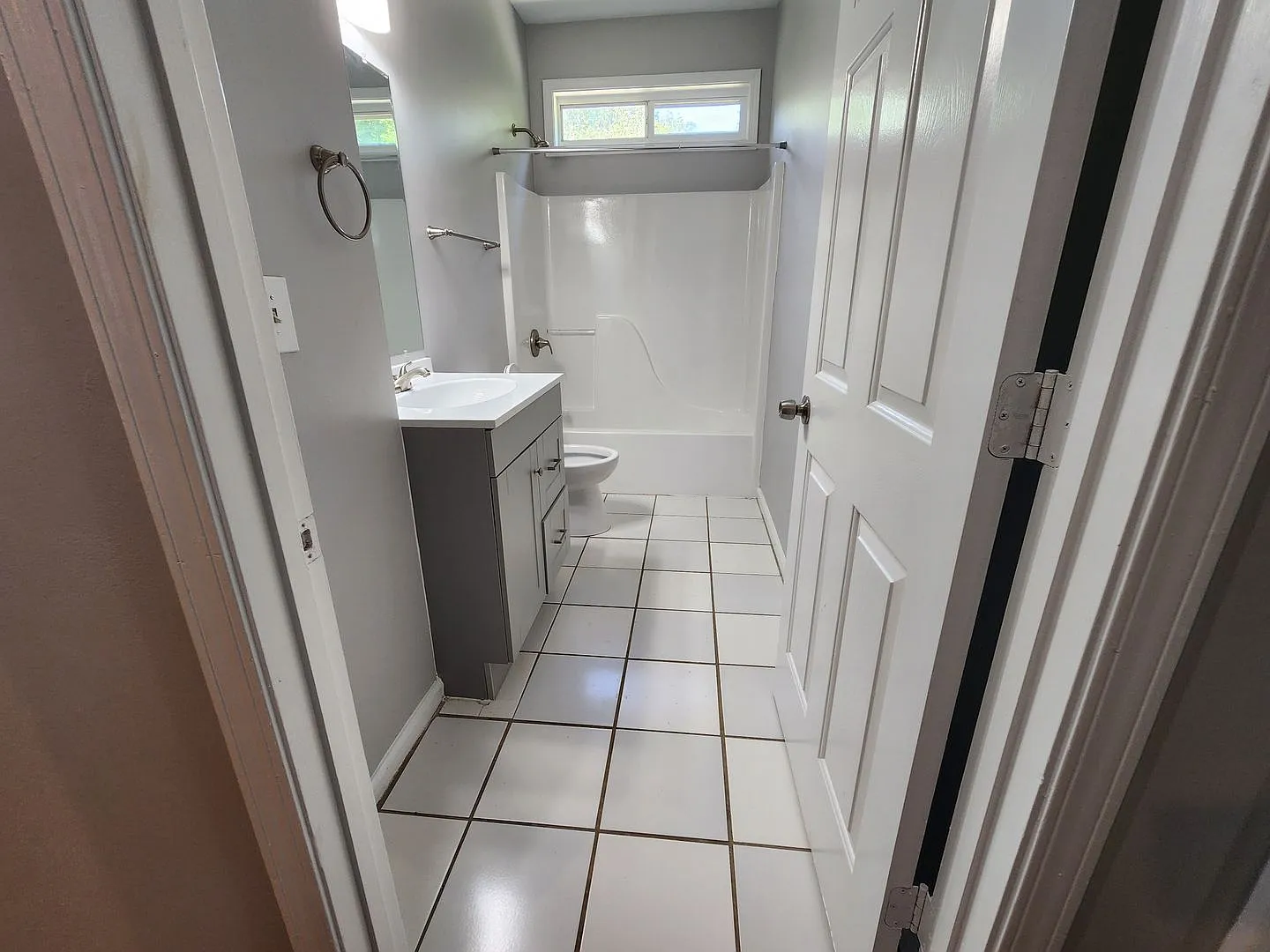 Room in 3 Bedroom Home at 901 Hall St — Photo 2