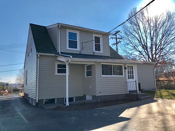 5th image of 4525 Glen Heather Dr SW