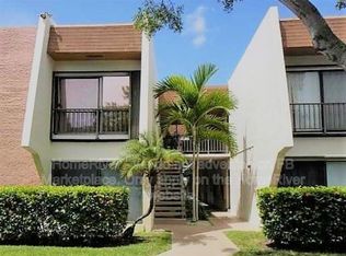 8267 SW 128th St APT 209, Pinecrest, FL 33156