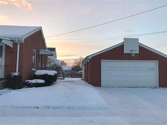 2nd image of 2519 Dale Ave