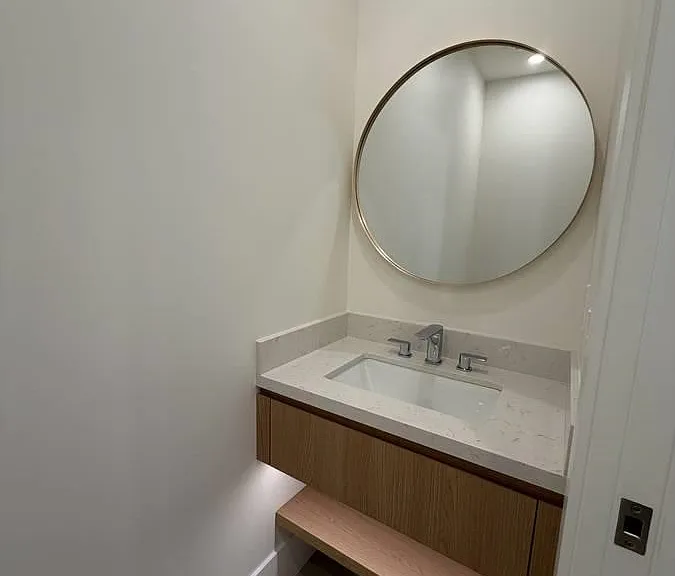 9X3 Westmount Dr — Photo 11