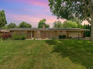 5192 Helga St, Saginaw, MI