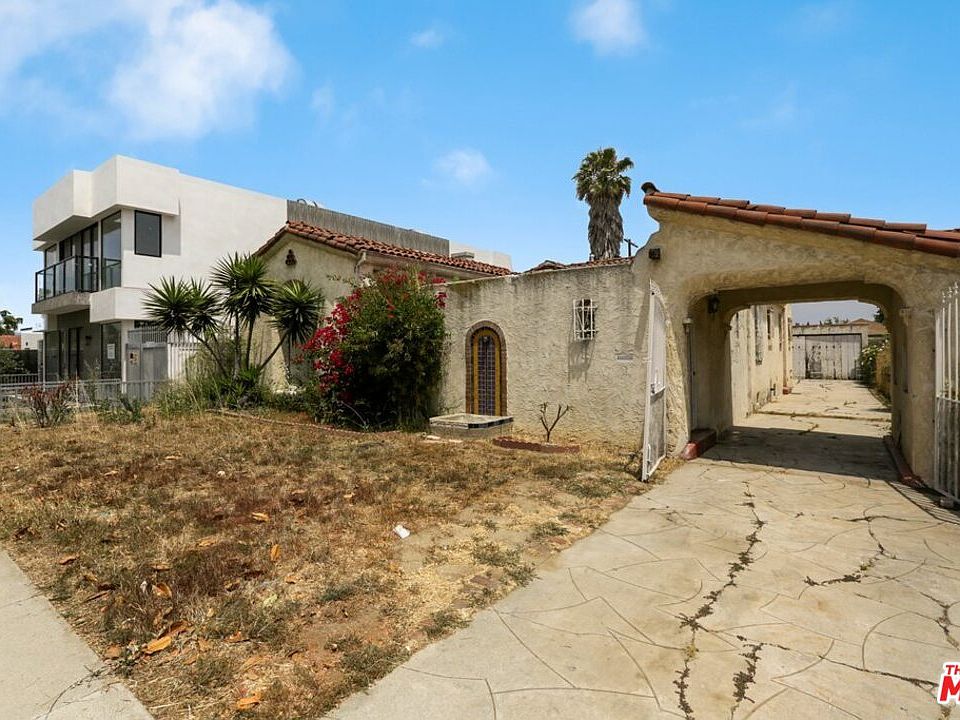 1st image of 1852 S Cochran Ave