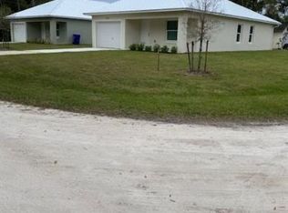 8930 22nd St, Vero Beach, FL 32966