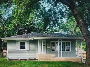 1107 Janssen St, Pekin, IL 61554