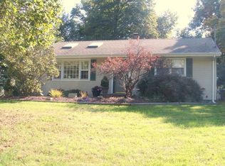 32 Barnett Rd E, Monroe, NY 10950