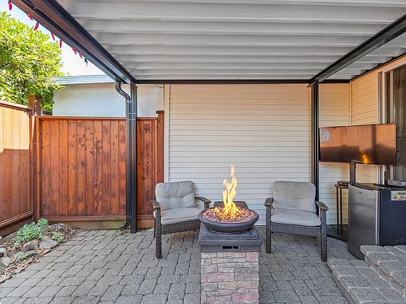 5th image of 11934 Laity St #2
