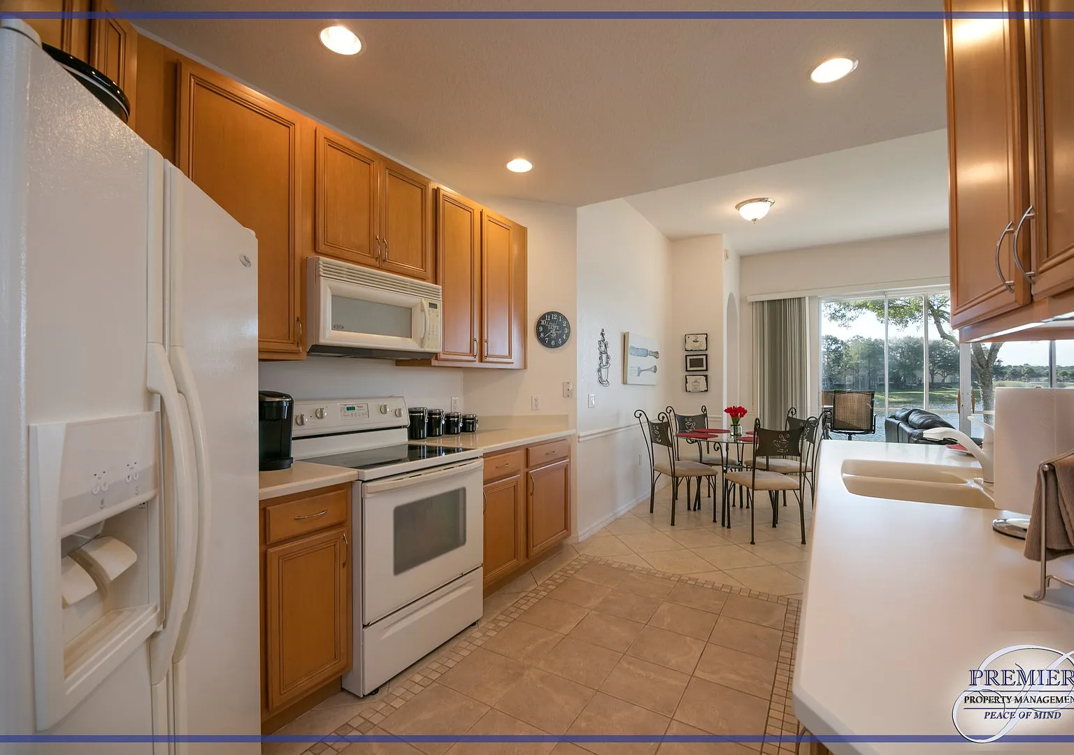 Glen Eagle - 3 Beds / 2 Baths - Lake View - Golf Course And More! — Photo 2