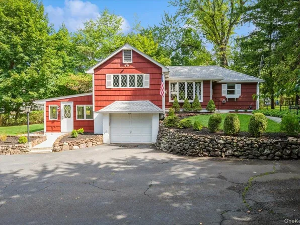 25 Lowerre Place, Valley Cottage, NY 10989