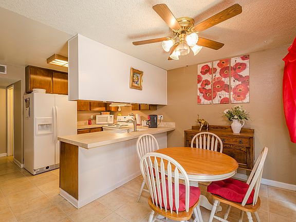 5th image of 5214 Greenberry Dr