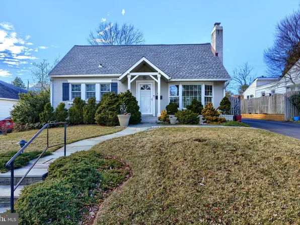 628 Piccadilly Rd, Towson, MD 21204