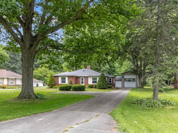 3144 Simpson Rd, Fort Gratiot, MI 48059