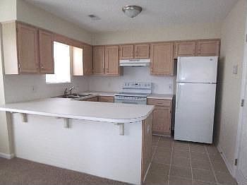 5th image of 2934 F Mulberry Ln