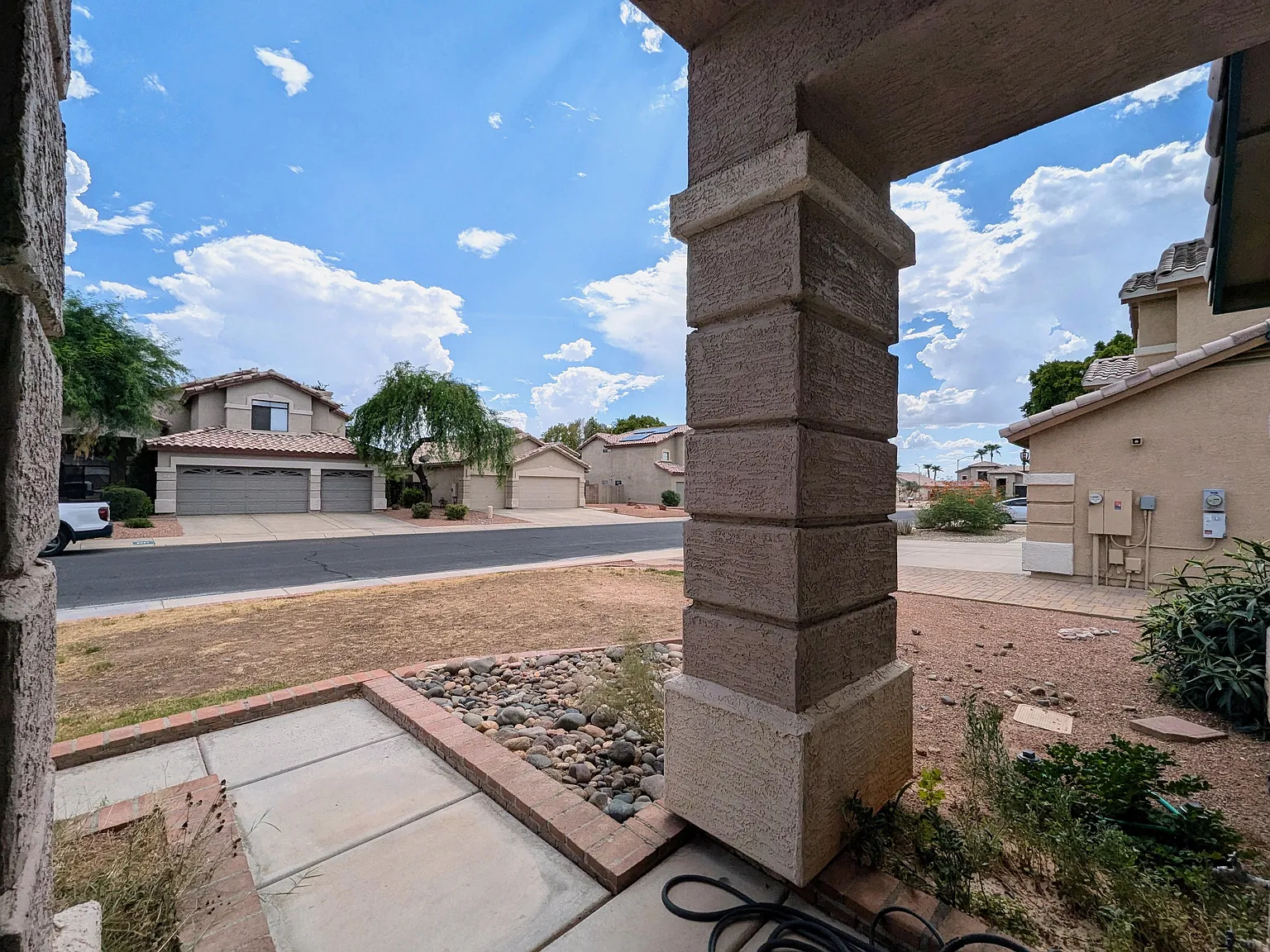 3 bed, 1763 sqft, $2,200 — Photo 3
