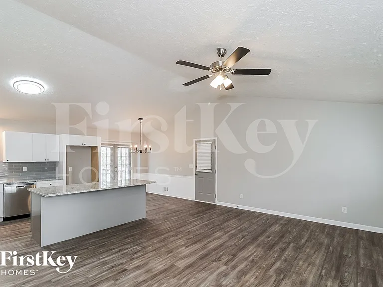 5225 Oaks Landing Ct — Photo 2