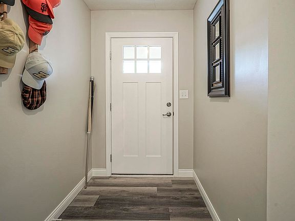 5th image of 1757 Mill Pond Ln