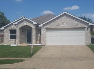 514 Darlene Trl, Euless, TX 76039
