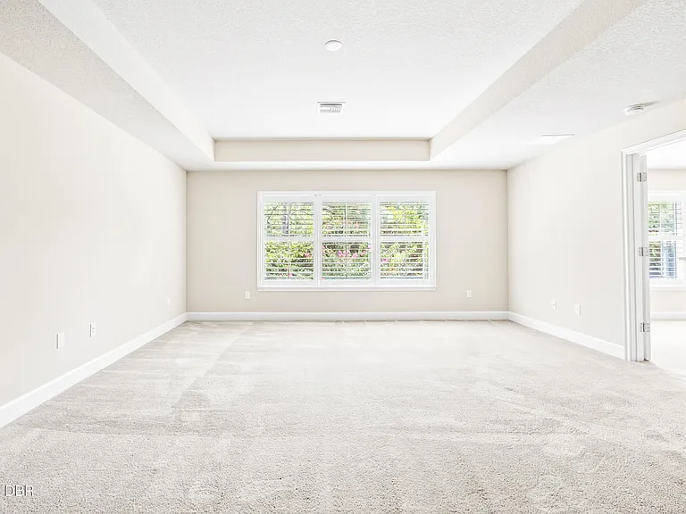 802 Aldenham Ln — Photo 25