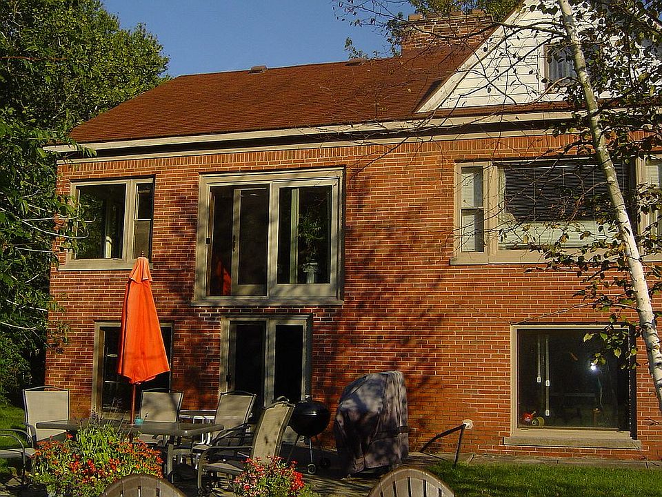 2nd image of 19530 Parke Ln