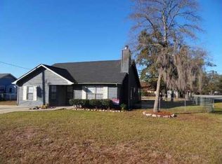 1333 Forest Lake Dr, Hinesville, GA 31313