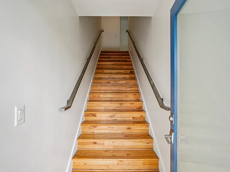1008 N New Hampshire Ave #1006-1/2 — Photo 18