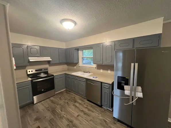 80 Edgewood Cir, Fort Oglethorpe, GA 30742