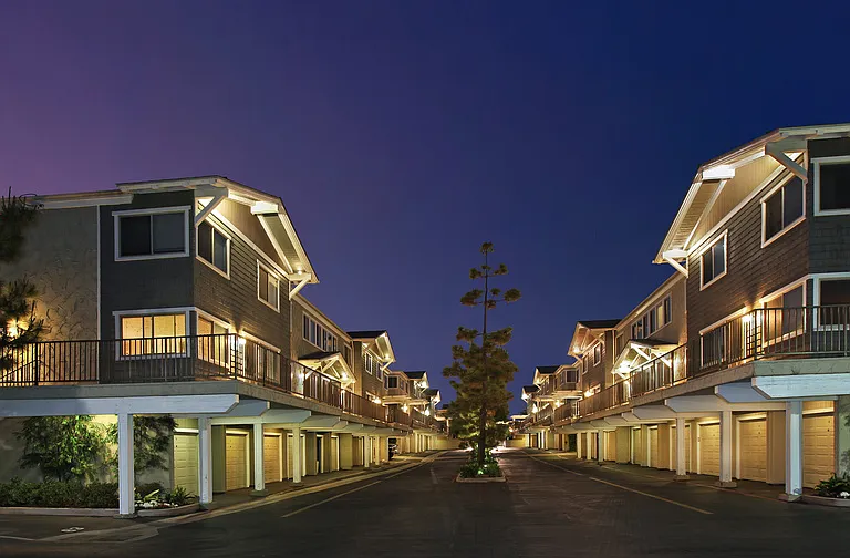 The Arbors Carlsbad — Photo 1