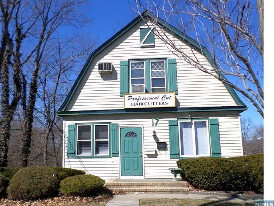 17 N Farview Ave, Paramus, NJ 07652 Zillow