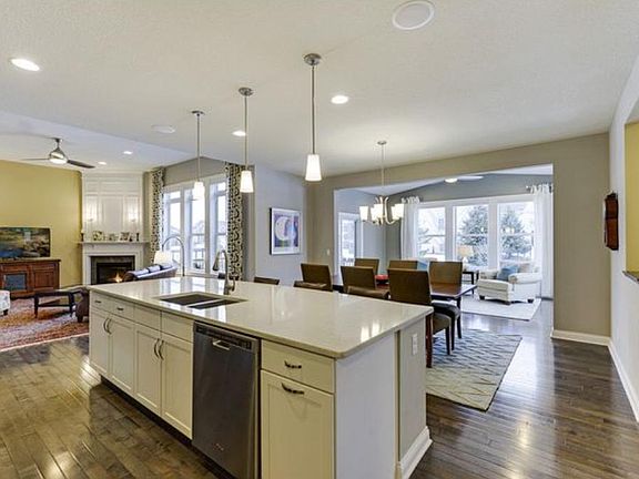 4th image of 11216 Whitewater Dr