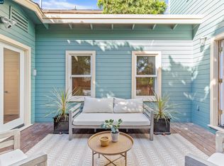 5930 Vallejo St, Oakland, CA 94608