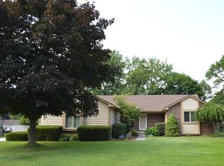 1859 Ashstan Dr, Commerce Township, MI 48390